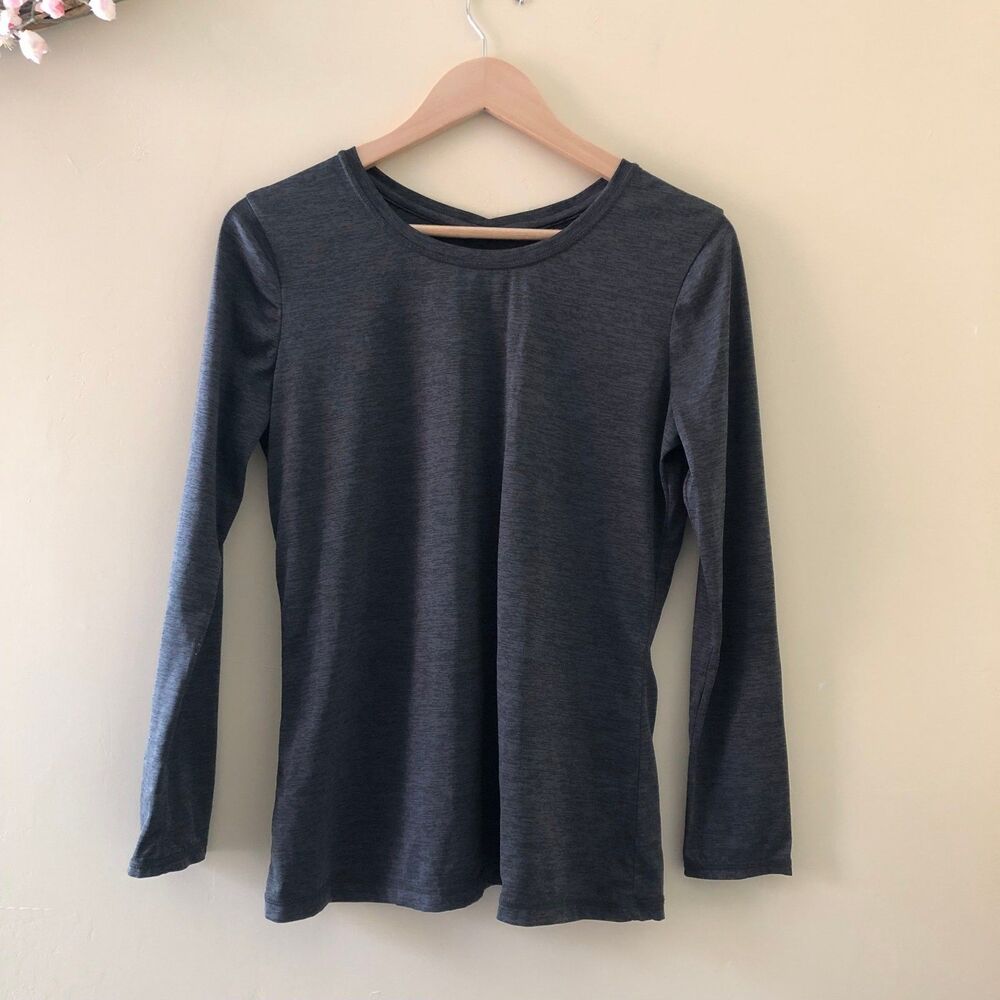 Cascade Sport Performance Tees Gray Long Sleeve Size M